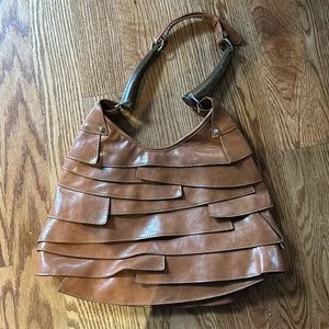 Exquisite and Stylish Leather Gucci Purse